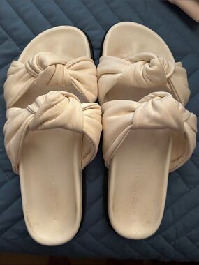 Dear Frances Cream Knot Slide Sandals